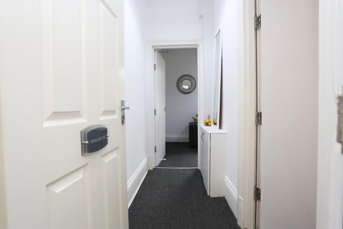 Avalanche 1 Bed Apartment Blackpool